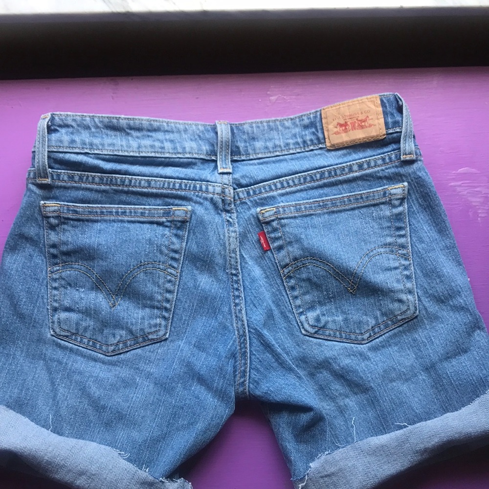 Levi jean shorts